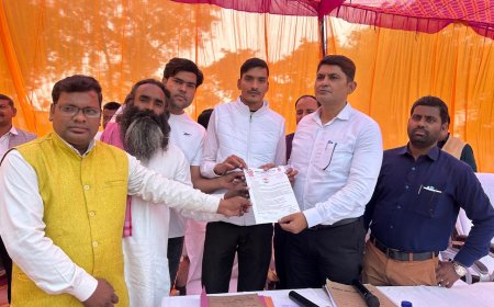 तहसीलदार को सोपा ज्ञापन रक्षा मंत्री के संबोधन में असम राइफल के जवान की मौत पर