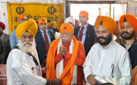 मोहन भागवत का हुआ भव्य स्वागत अयोध्या में