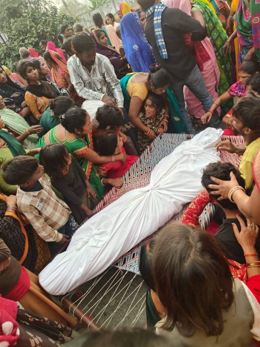 बरियावन में बाइक से बाइक हुई टक्कर एक युवक घटनास्थल पर मौत